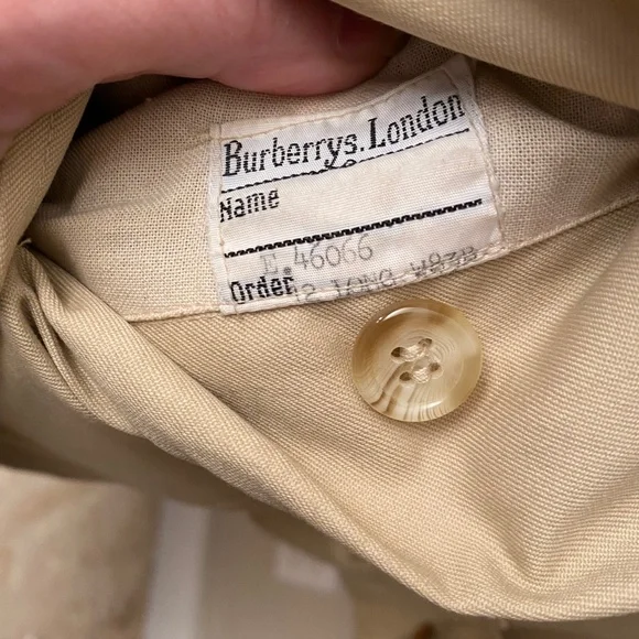 Burberrys LondonVintage Classic Trench Coat Nova Check Lining Size 12 Long
